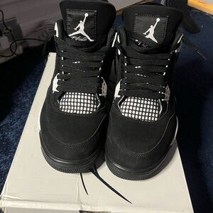 Nike Black and White Sneakers